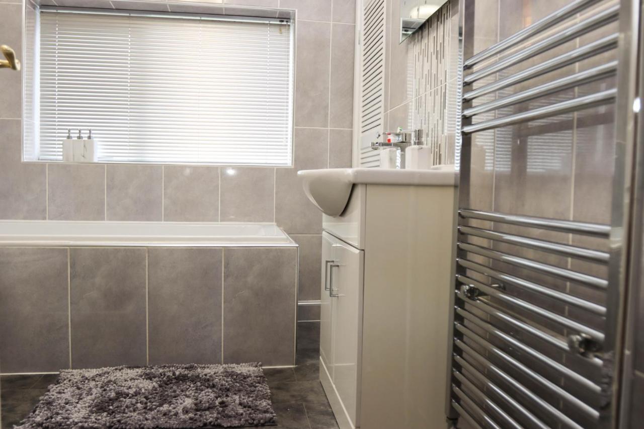 The Grey Haven Birmingham Villa Exterior photo